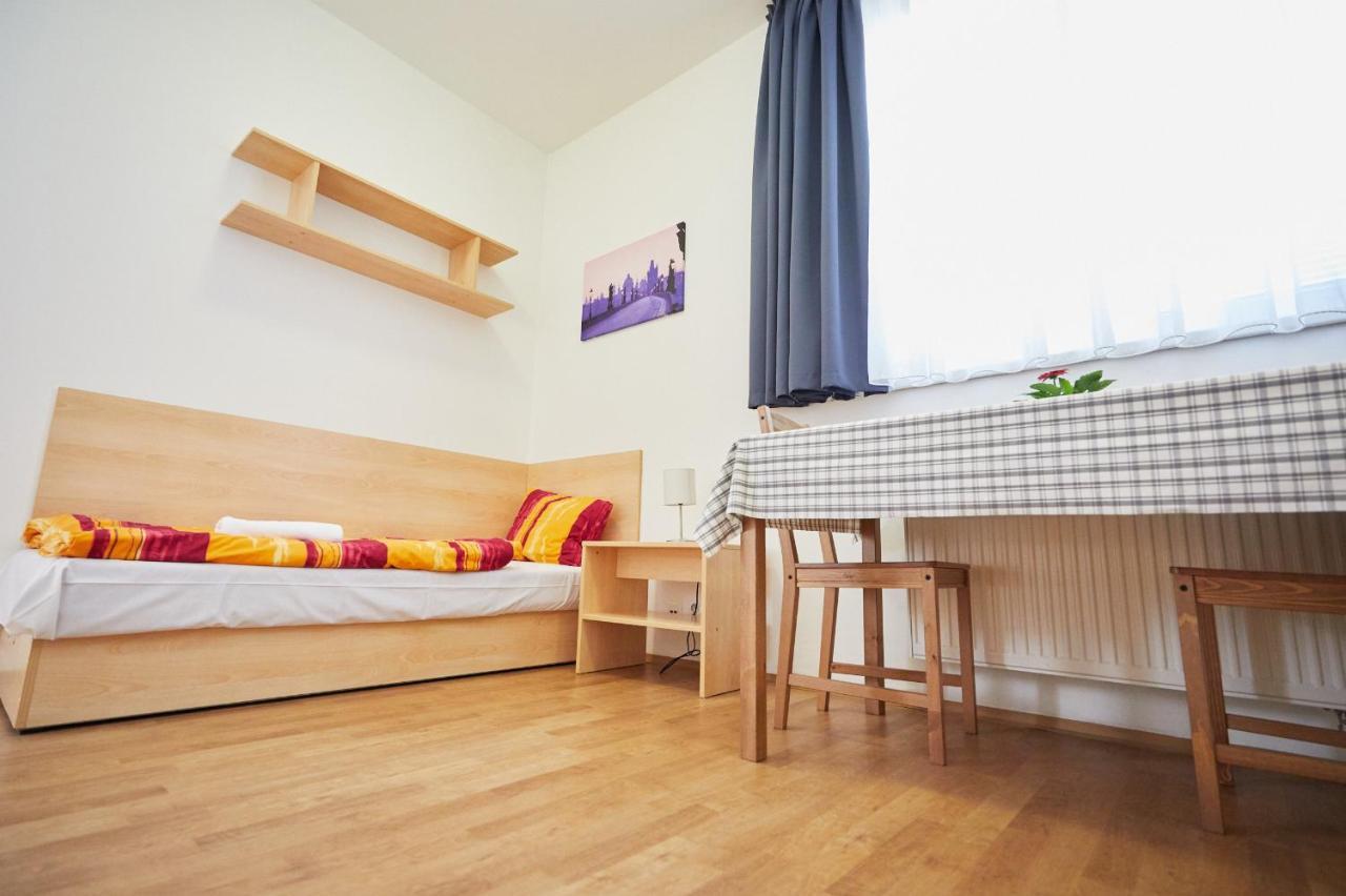 University Hotel Prague Luaran gambar